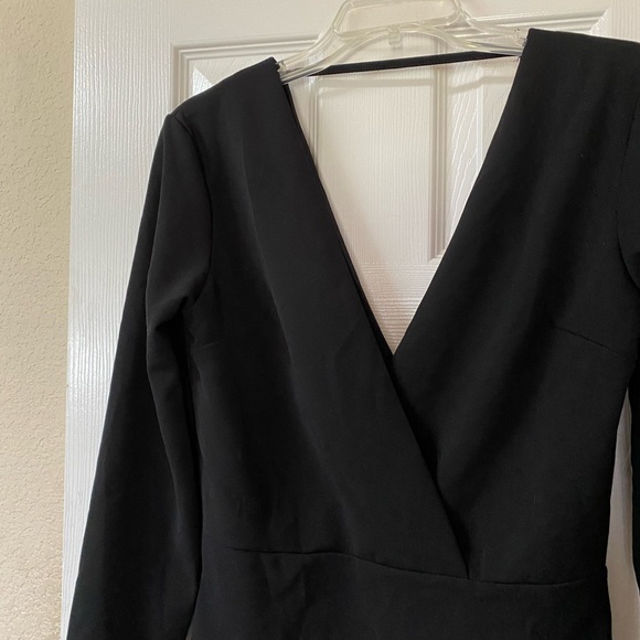 Boo Hoo Bodysuit Hallie Wrap Long Sleeve Black NWT Size 10 - Picture 6 of 15